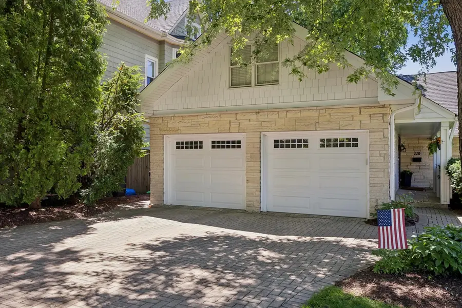 220 7th Avenue, La Grange, IL 60525 - #2