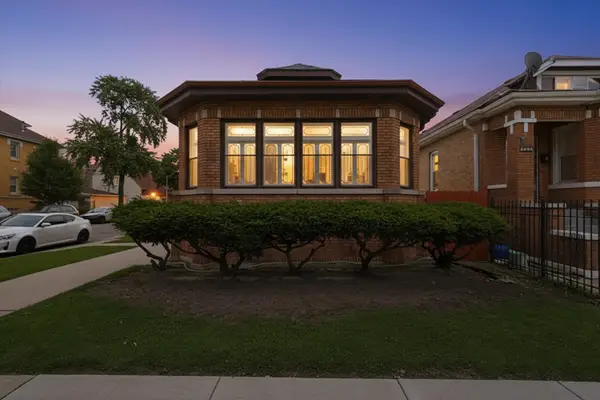 5401 S Richmond Street, Chicago, IL 60632