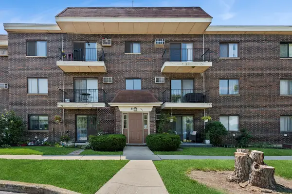 944 N Rohlwing Road #GJ, Addison, IL 60101