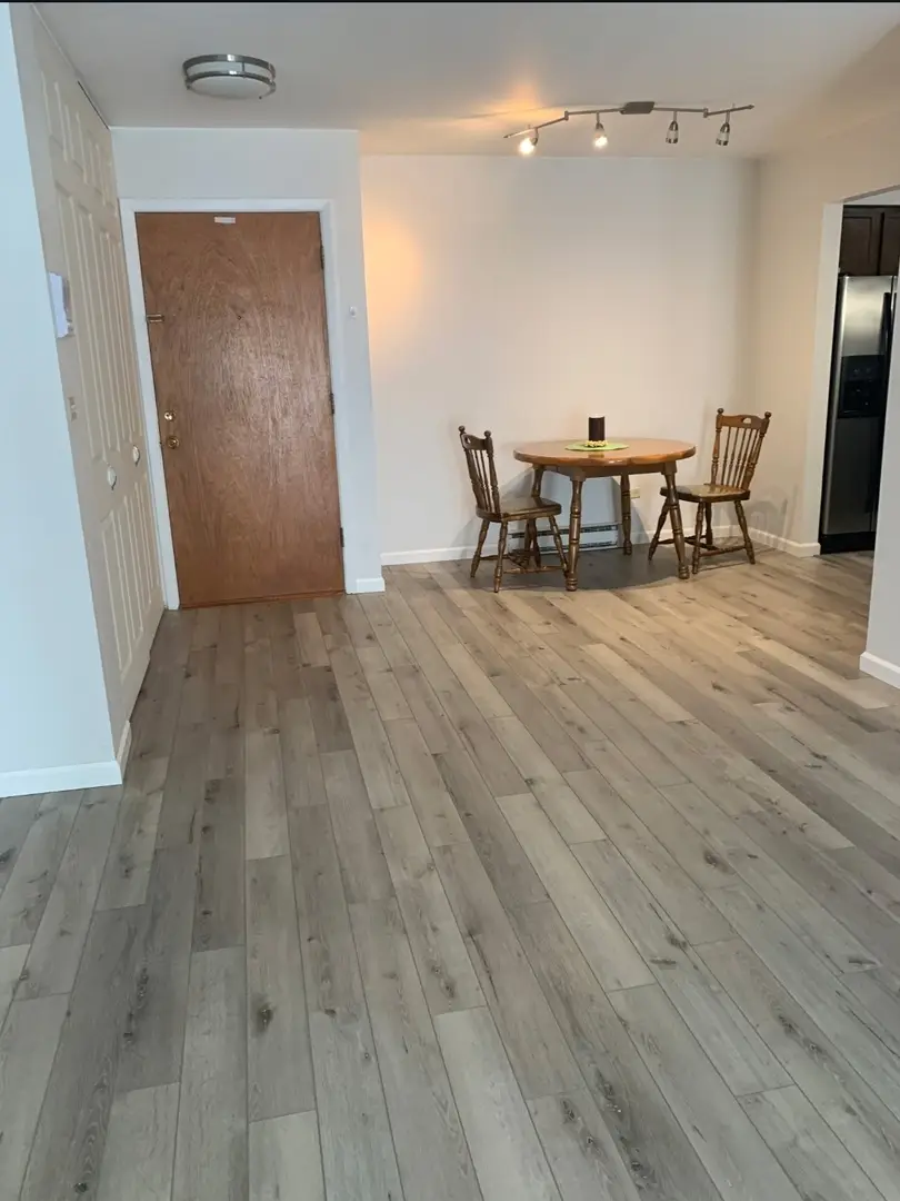 842 E Old Willow Road #106, Prospect Heights, IL 60070 - #3