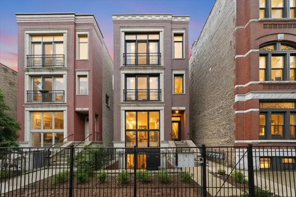 1054 N Hermitage Avenue #1, Chicago, IL 60622