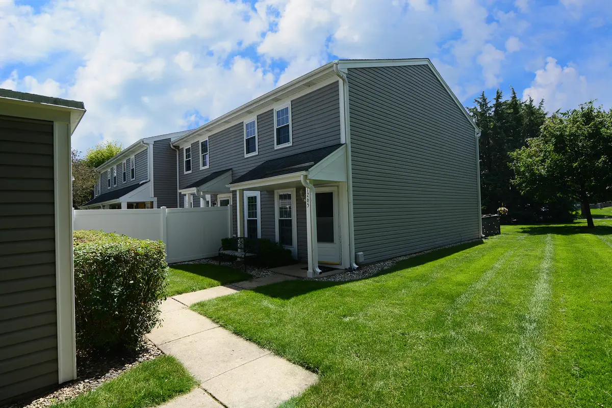 1265 Downing Street, Roselle, IL 60172 - #1