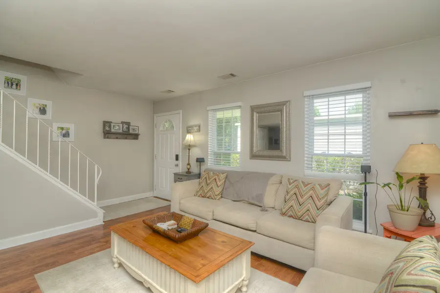1265 Downing Street, Roselle, IL 60172 - #3