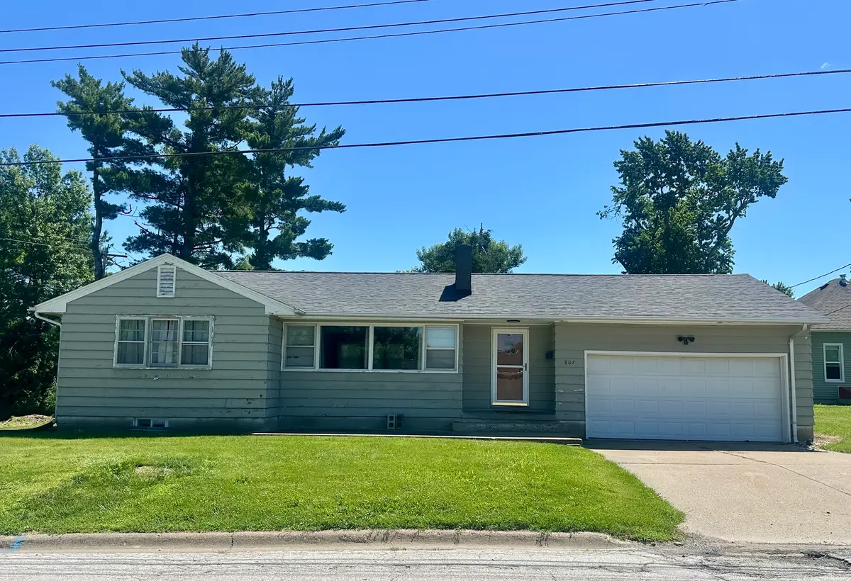 807 Stadium Drive, Macomb, IL 61455 - #1