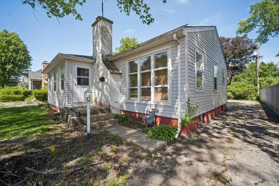 735 Prairie Avenue, Barrington, IL 60010 - #2