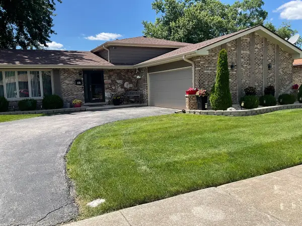 246 S Ingleside Avenue, Glenwood, IL 60425