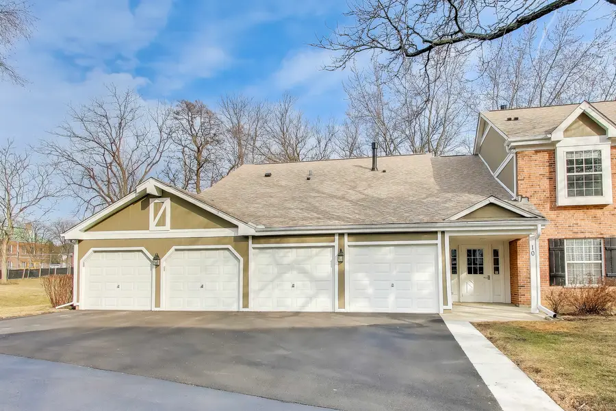 10 Waterbury Lane #M2, Schaumburg, IL 60193 - #2