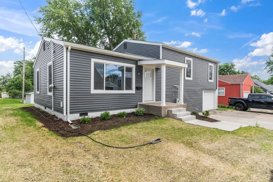 4 Riverview Lane, Bettendorf, IA 52722 - #2