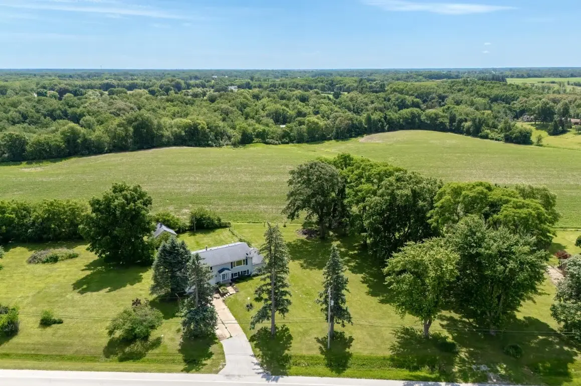 10121 Ridgewood Road, Milan, IL 61264 - #1