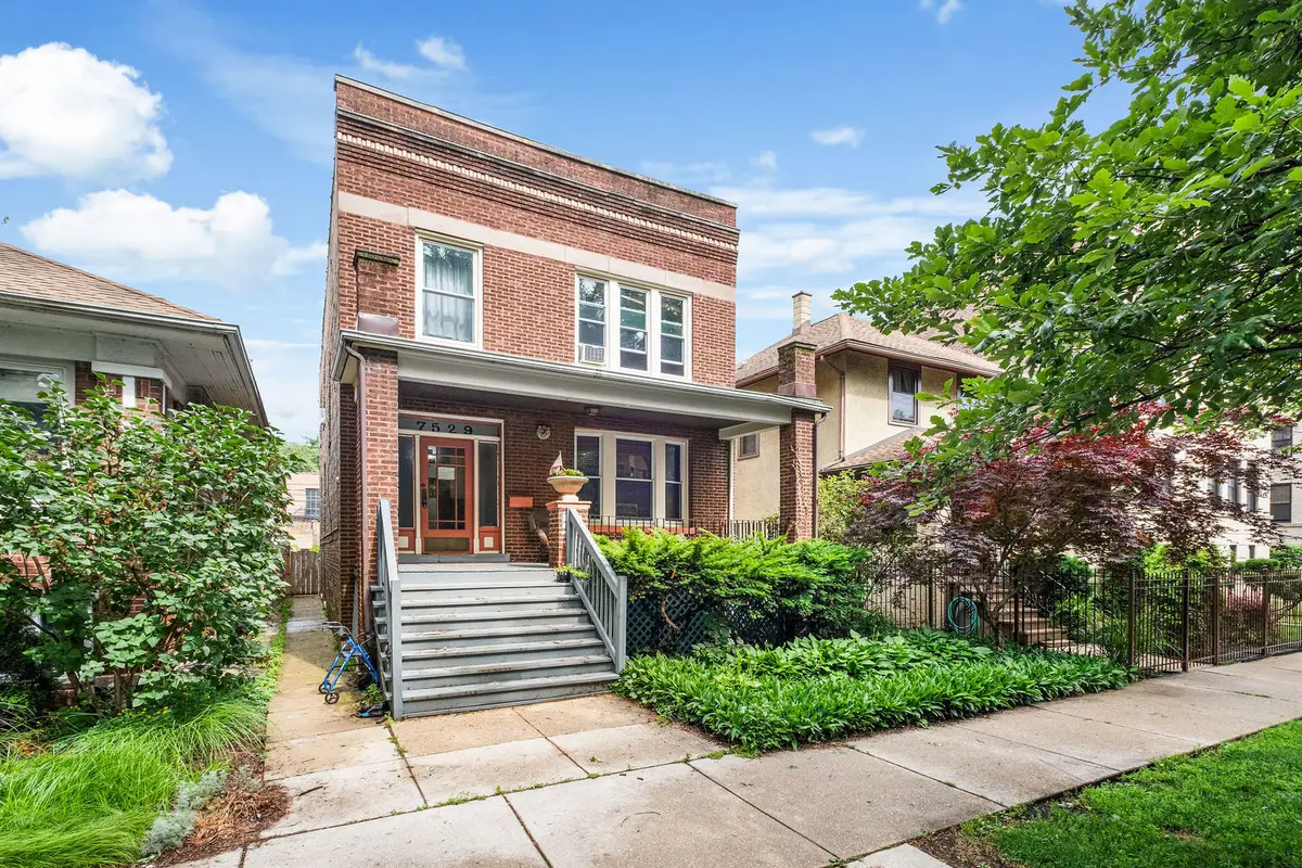 7529 N Winchester Avenue, Chicago, IL 60626 - #1