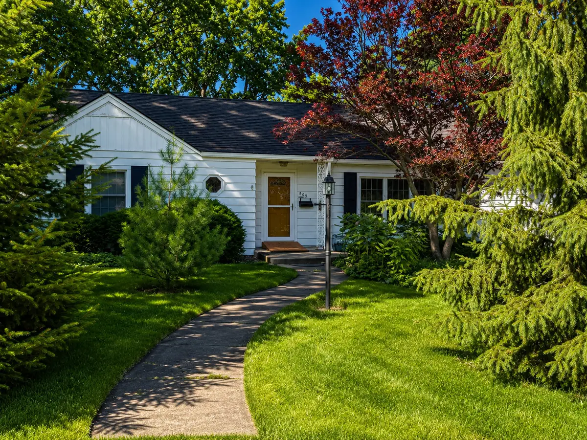 809 Woodlawn Drive, Dekalb, IL 60115 - #1