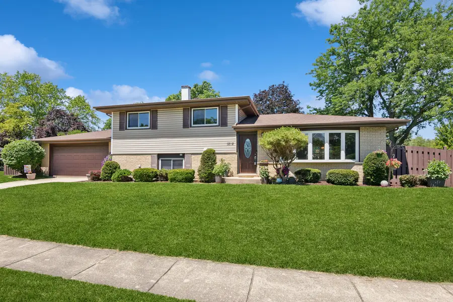 1212 Rose Court, Bartlett, IL 60103 - #2