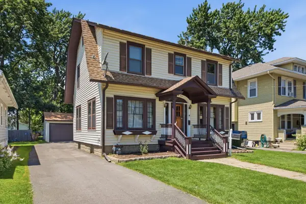 933 Lebanon Street, Aurora, IL 60505