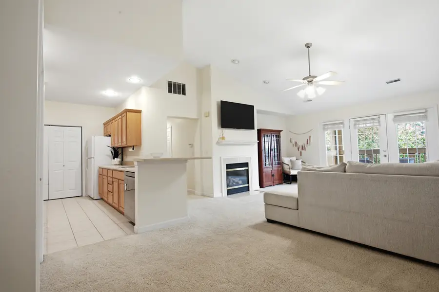 3846 Thornhill Circle #3846, Champaign, IL 61822 - #3