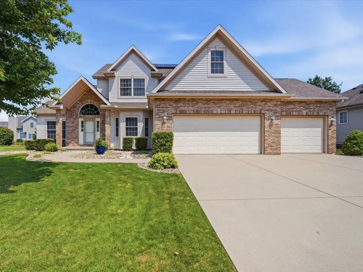 46 Conway Circle, Bloomington, IL 61704 - #1