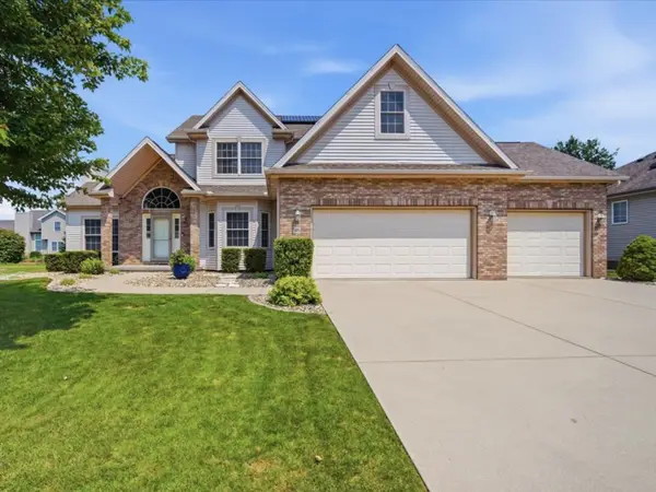 46 Conway Circle, Bloomington, IL 61704