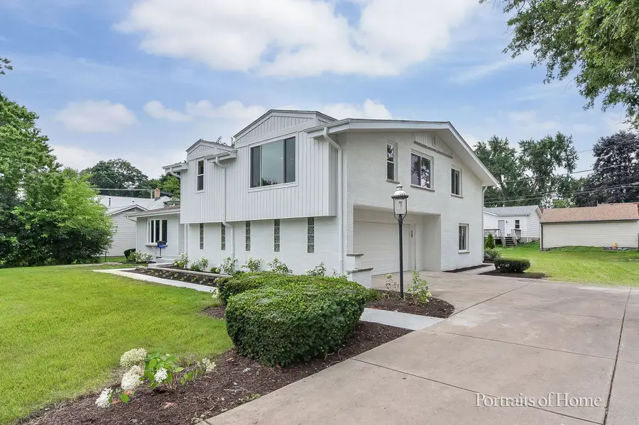 1106 North Path, Wheaton, IL 60187 - #2