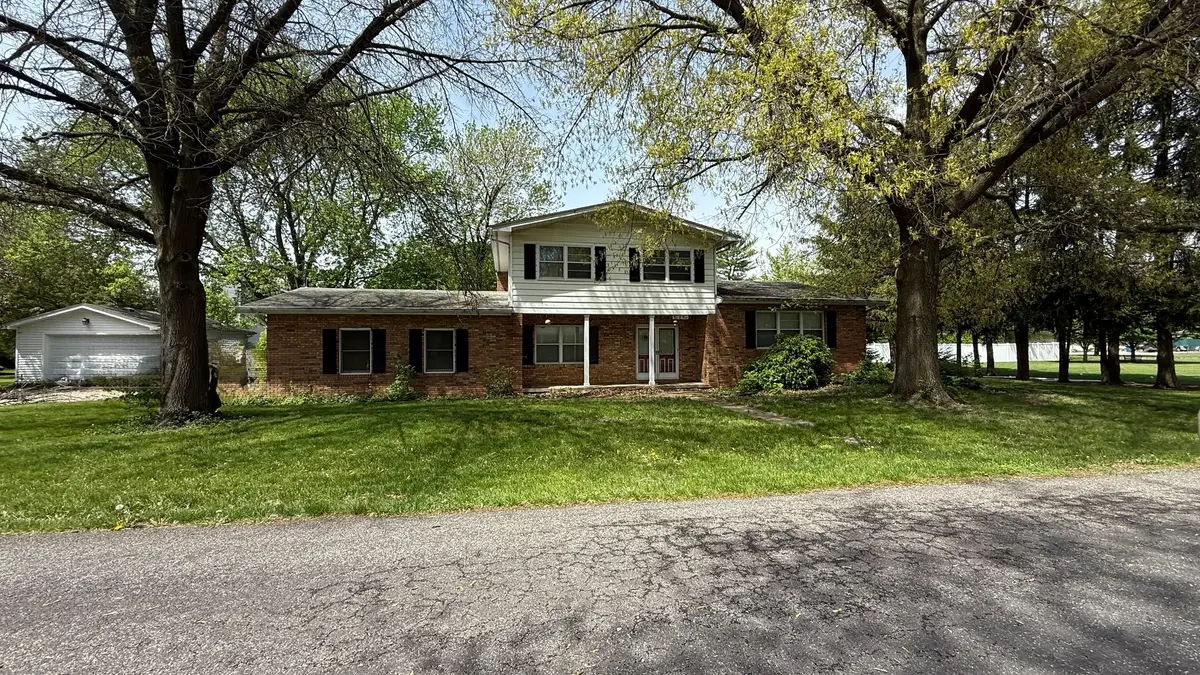 203 S Whitehead Street, Tolono, IL 61880 - #1