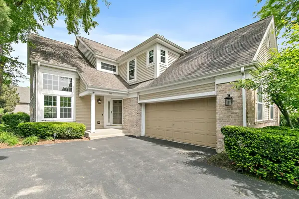 349 Hampton Court, Crystal Lake, IL 60012