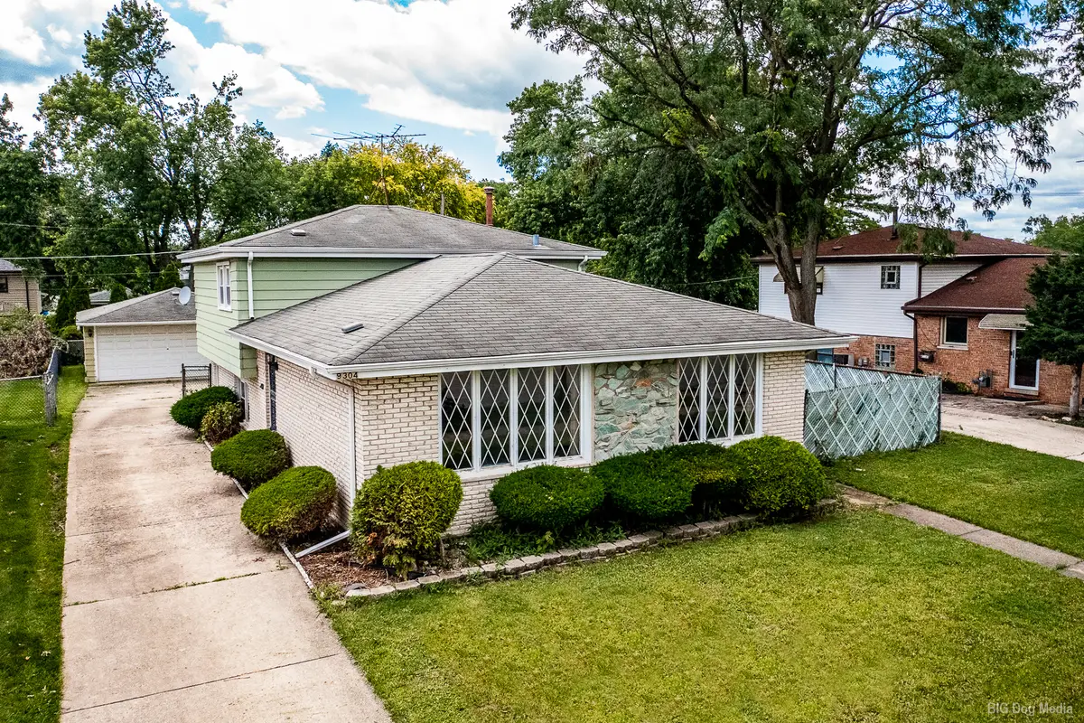 9304 Meade Avenue, Oak Lawn, IL 60453 - #1