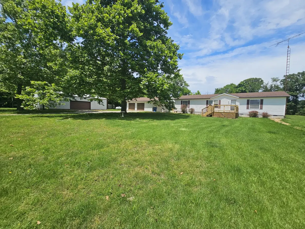 14230 E Windsong Road, Mount Vernon, IL 62864 - #1