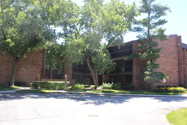 14500 Linder Court #PH1, Oak Forest, IL 60452