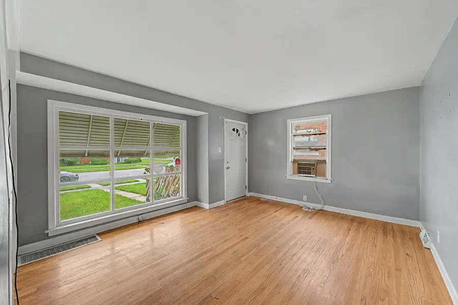 1481 Lincoln Avenue, Calumet City, IL 60409 - #2