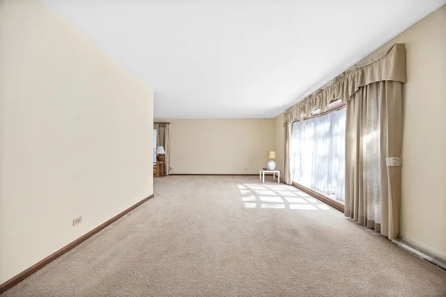 1419 Brush Hill Circle, Naperville, IL 60540 - #3