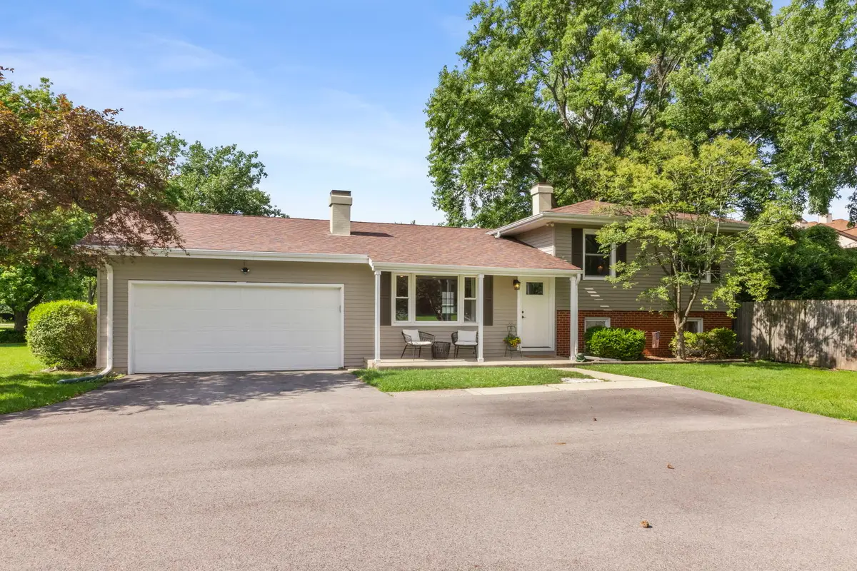 5s481 Glenoban Drive, Naperville, IL 60563 - #1