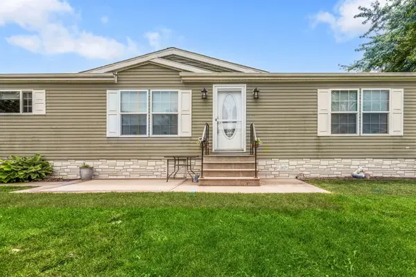 242 Fox Lane, Belvidere, IL 61008