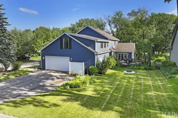 143 Mccullom Street, Crystal Lake, IL 60014