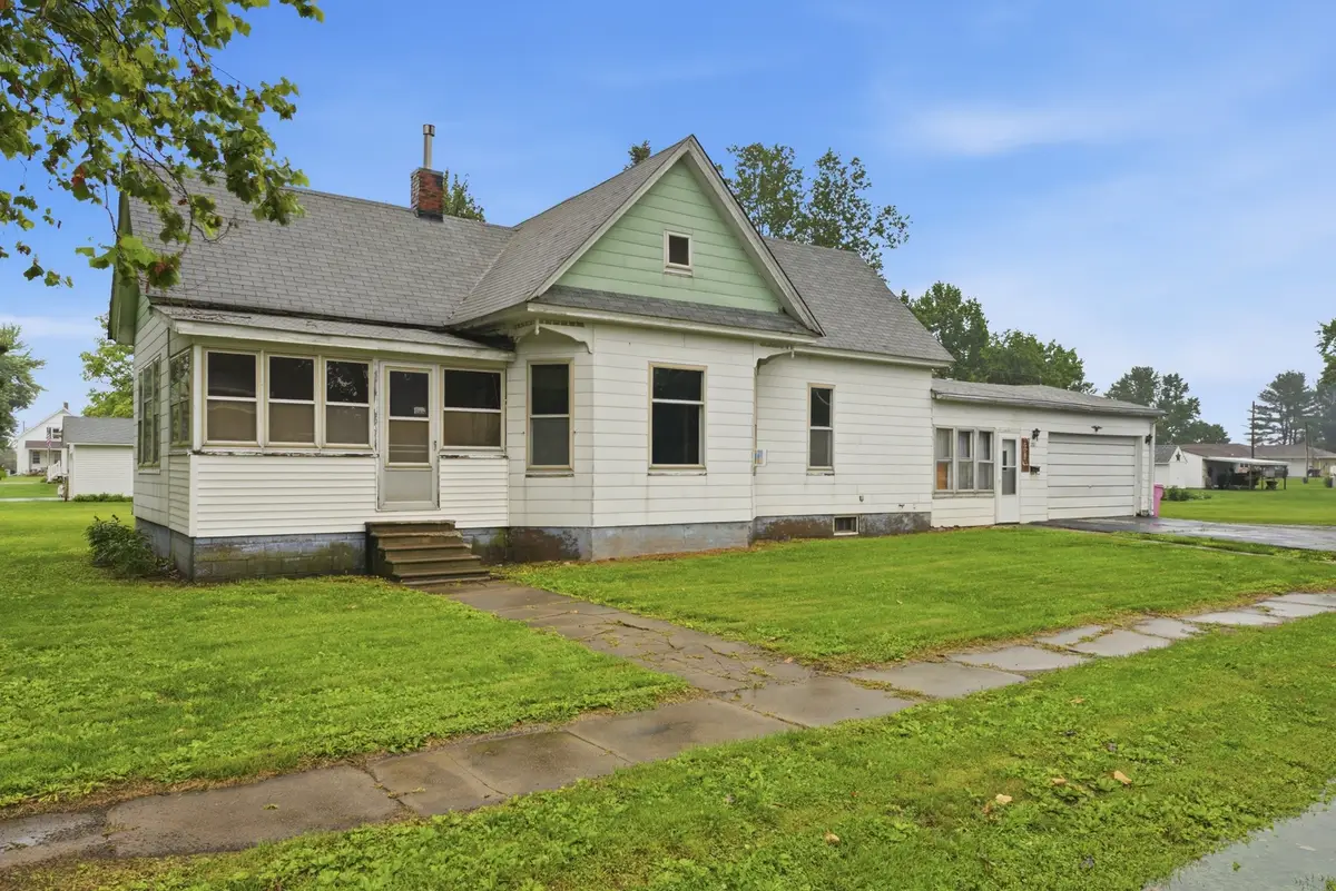 201 E Liberty Street, Joy, IL 61260 - #1