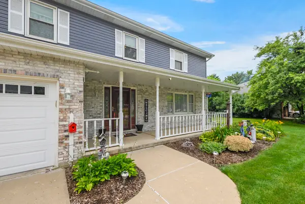 24806 S Potawatomie Trail, Channahon, IL 60410