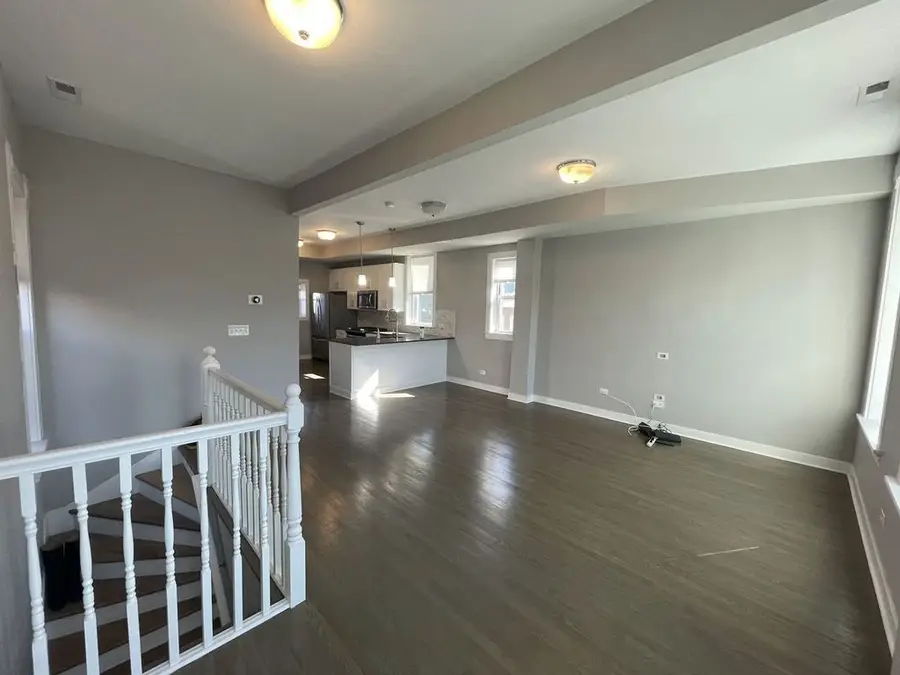 2127 N Winchester Avenue, Chicago, IL 60614 - #3