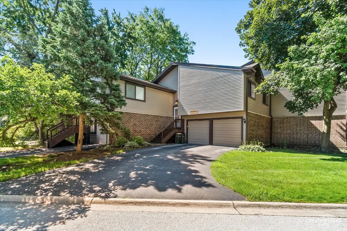 29W365 Thornwood Lane #365, Warrenville, IL 60555 - #1