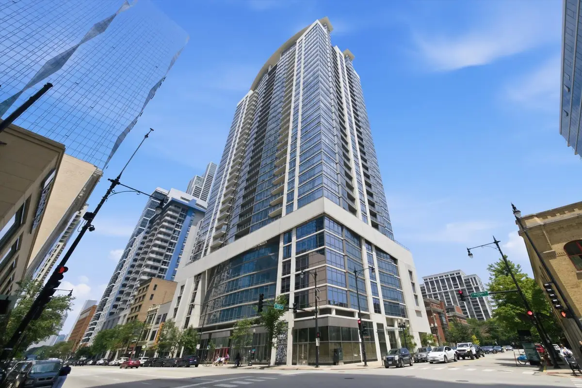 100 E 14th Street #1403, Chicago, IL 60605 - #1
