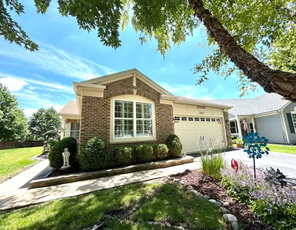 21105 Silver Moon Lake Way, Crest Hill, IL 60403