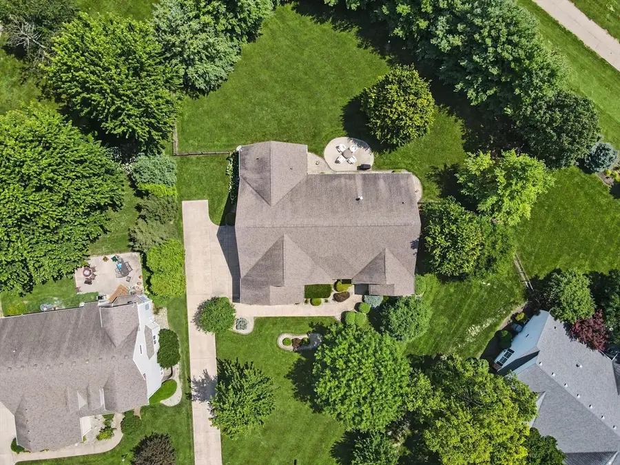 4714 Chestnut Grove Drive, Champaign, IL 61822 - #2