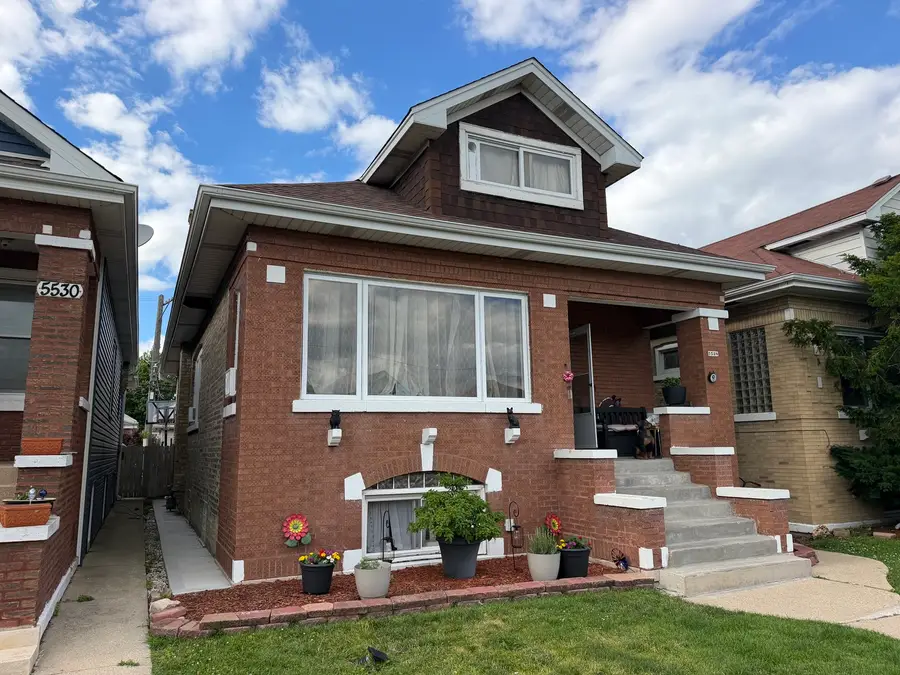 5528 W Henderson Street, Chicago, IL 60641 - #2