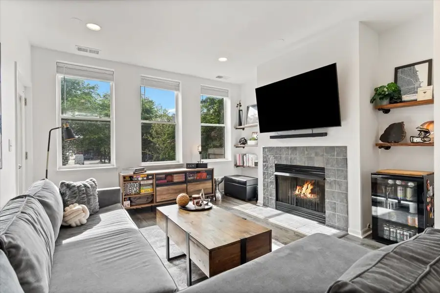 1245 N Orleans Street #902, Chicago, IL 60610 - #2