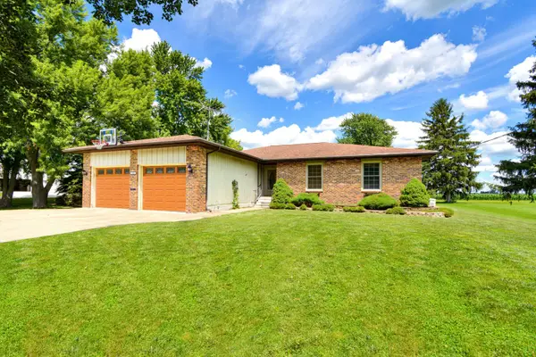 305 N Vermillion Street, Lexington, IL 61753