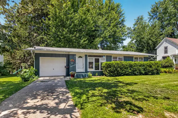 2 S Hannah Avenue, Mount Morris, IL 61054