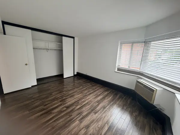 7337 S South Shore Drive #326, Chicago, IL 60649