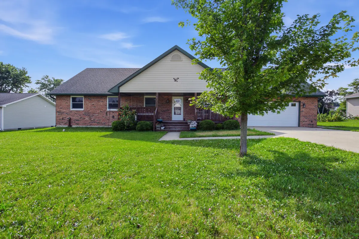 132 Mohawk Drive, Loda, IL 60948 - #1