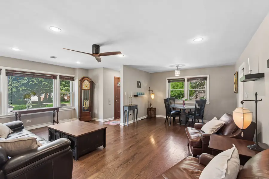 1901 Newton Avenue, Park Ridge, IL 60068 - #3