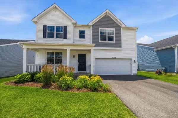 1313 Marston Street, South Elgin, IL 60177