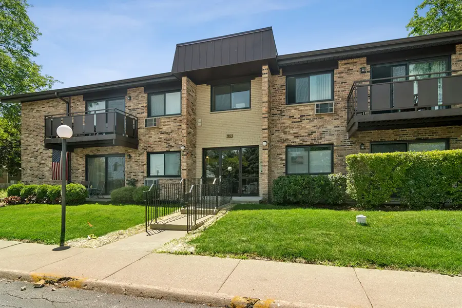 2642 N Windsor Drive #103, Arlington Heights, IL 60004 - #2