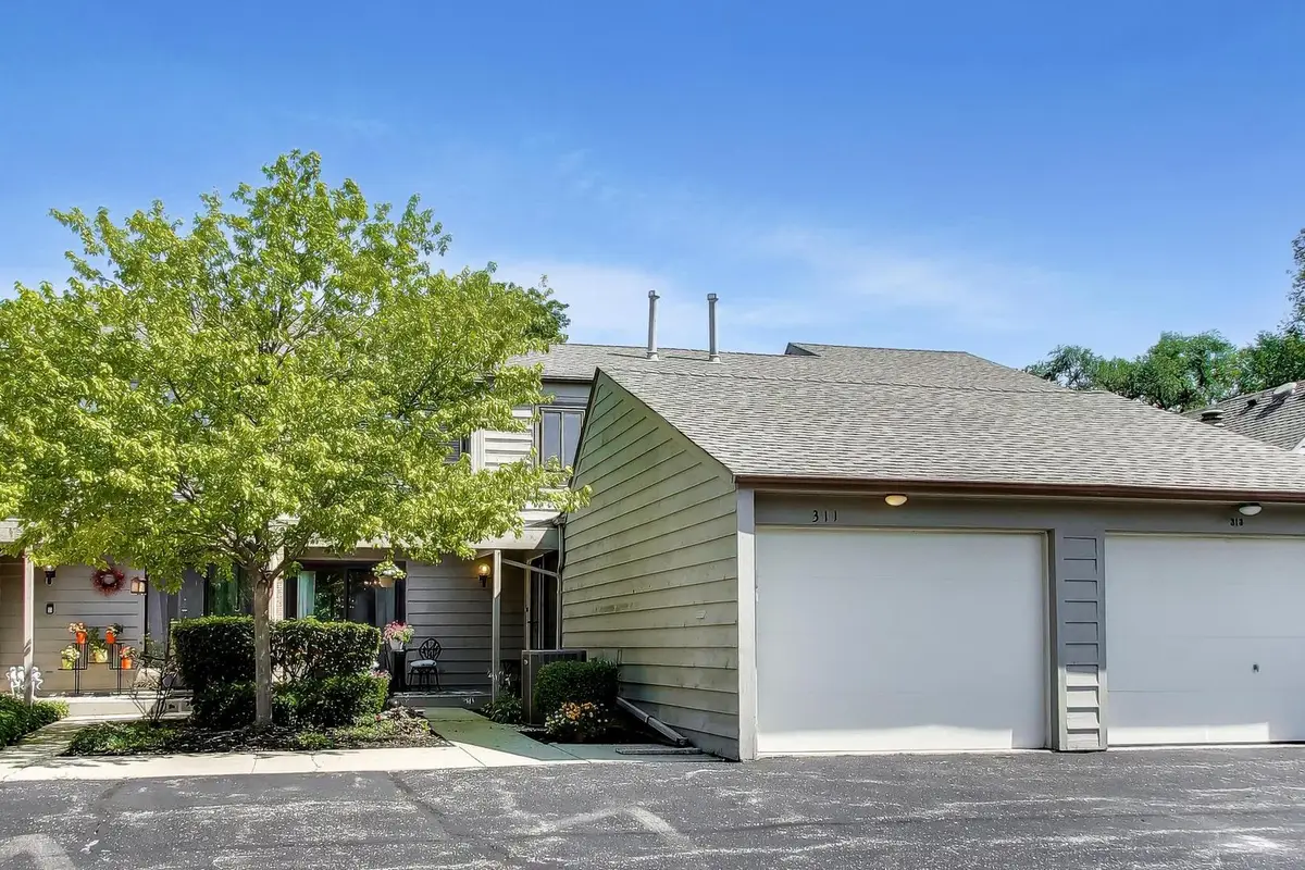 311 S Prospect Street, Roselle, IL 60172 - #1
