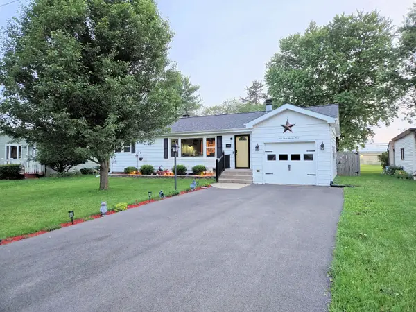 5324 S Wendell Drive, Rochelle, IL 61068