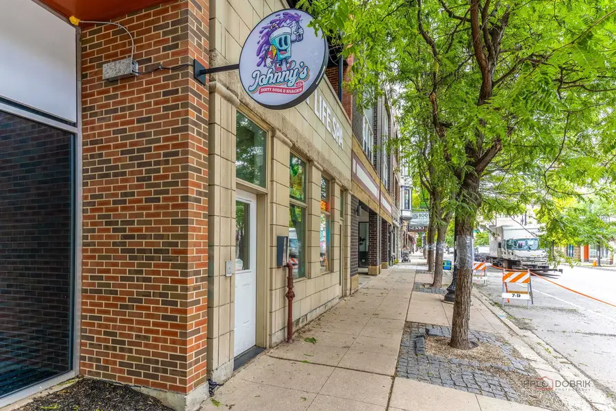 1720 W Belmont Avenue #2, Chicago, IL 60657 - #2